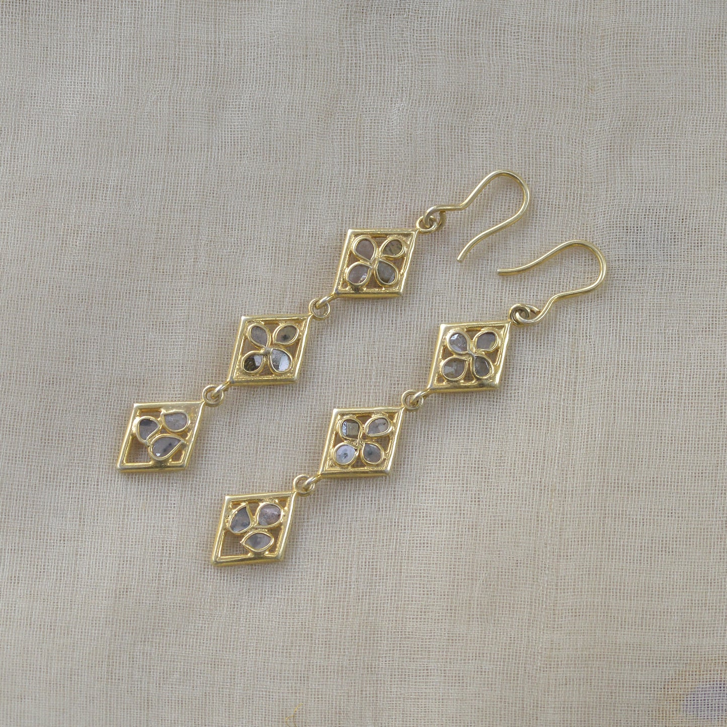 MILI EARRINGS