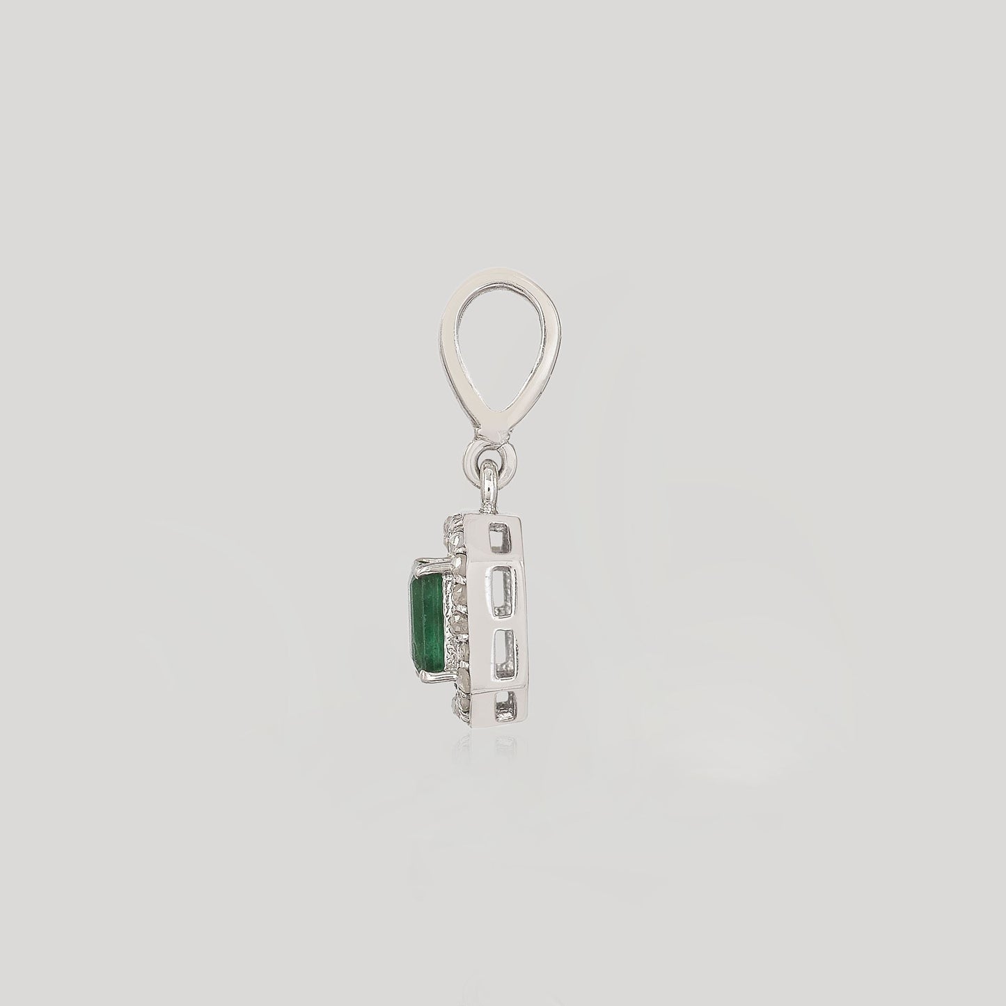 KAMLA EMERALD PENDANT