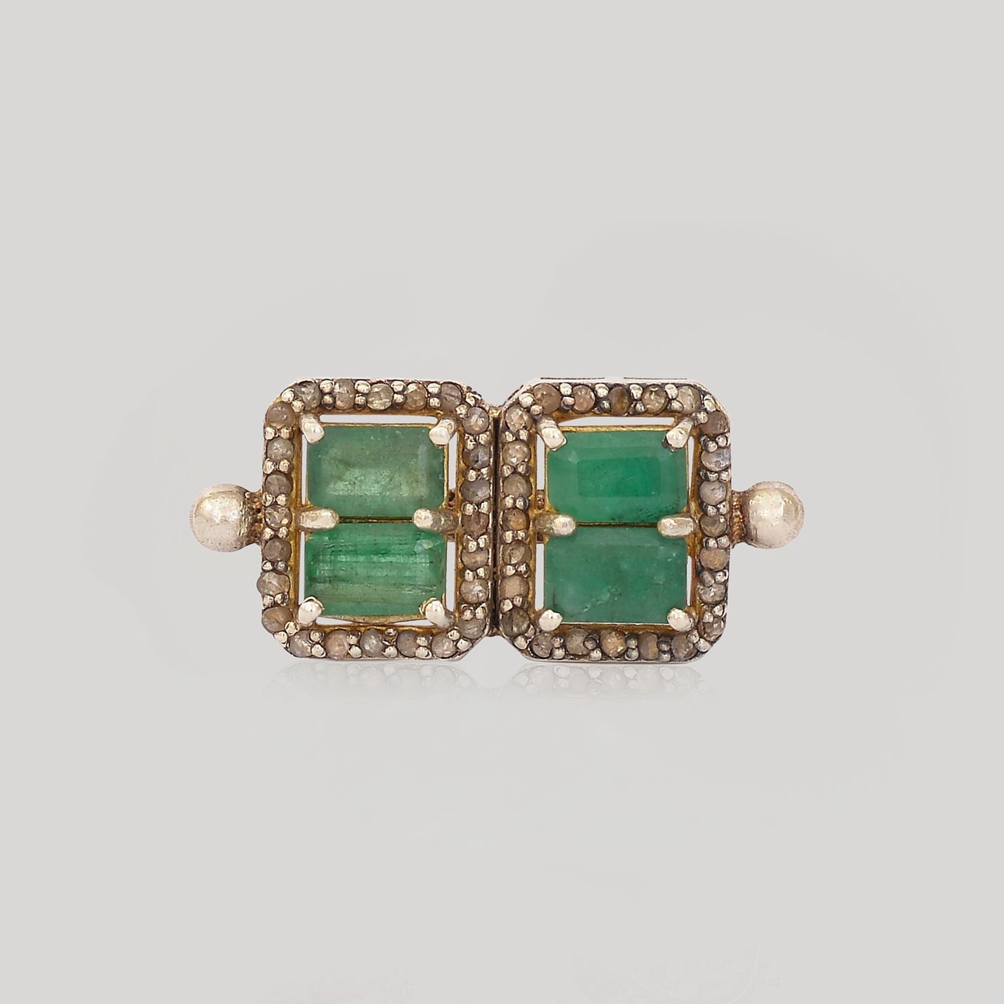 ILA EMERALD RING