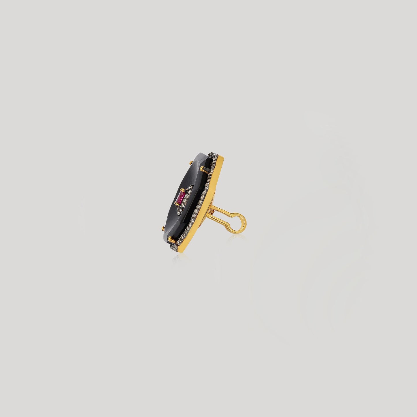 MAAN ONYX RUBY BUTTONS