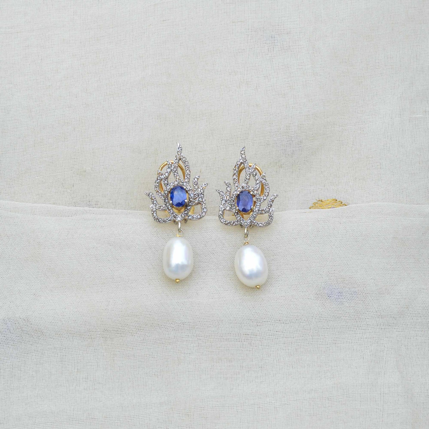 BIJLI BLUE SAPPHIRE EARRINGS