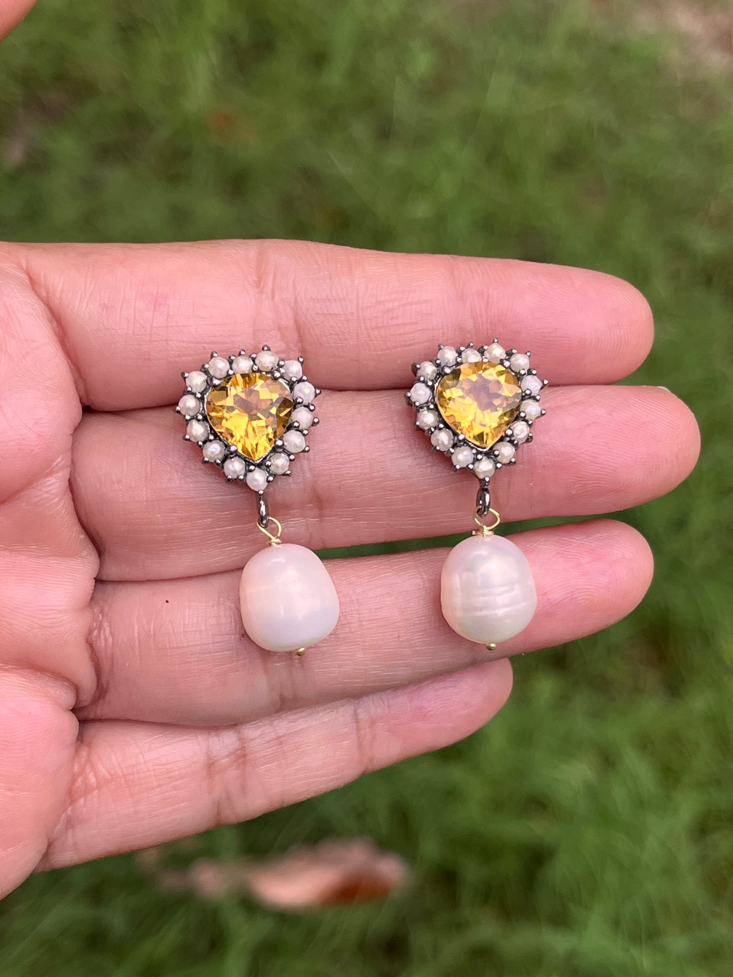 CITRINE HEART EARRINGS