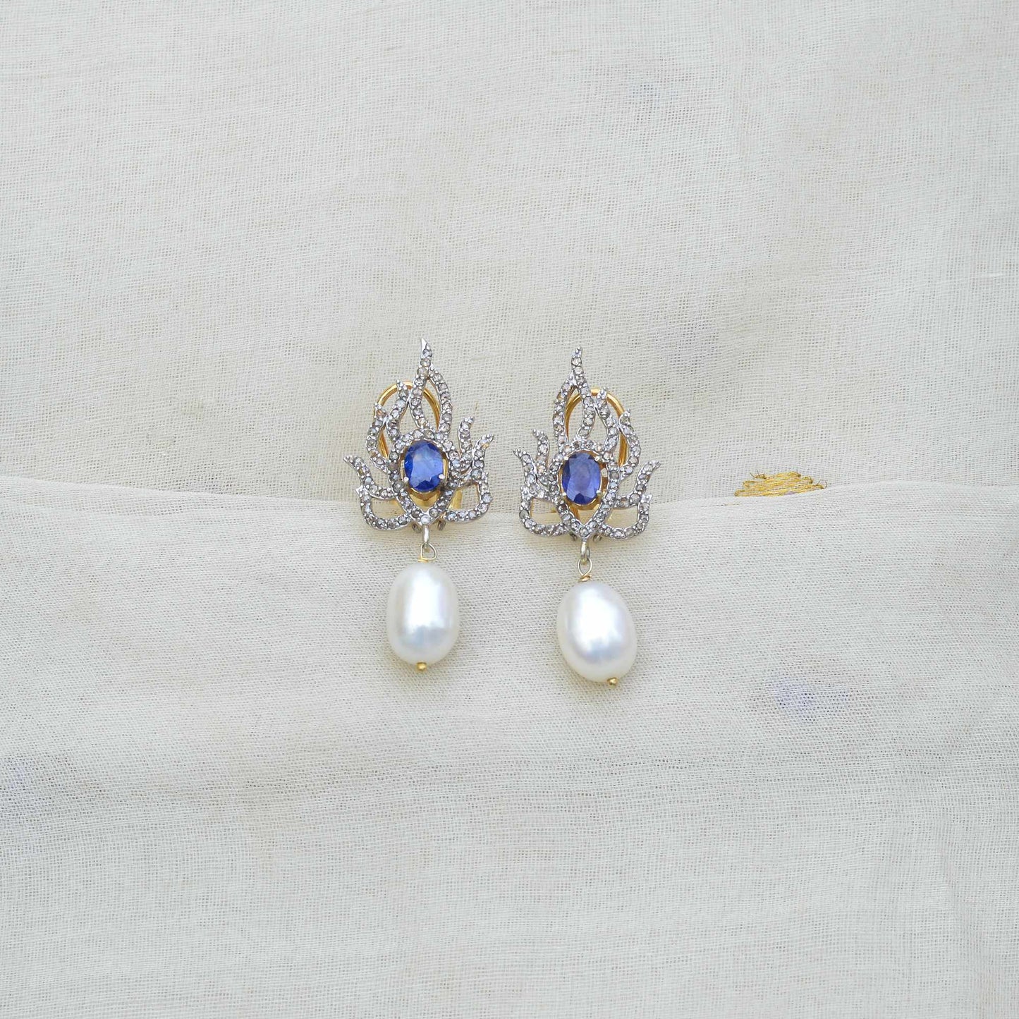 BIJLI BLUE SAPPHIRE EARRINGS